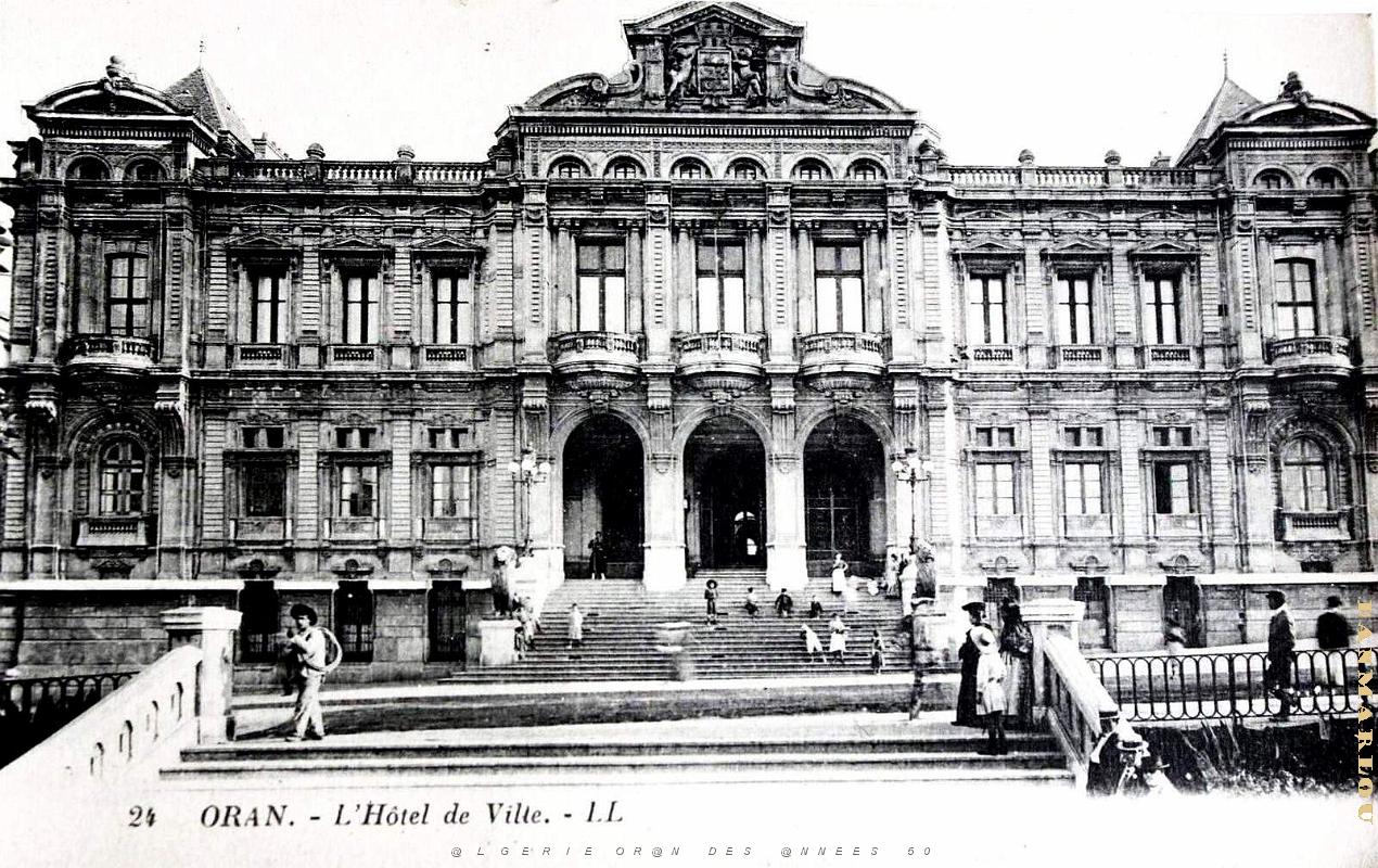 Oran - Hotel de ville 50.jpg